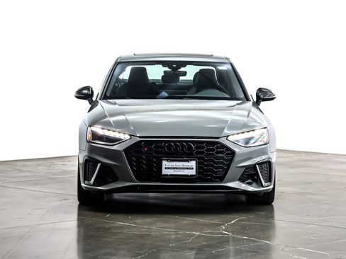 Used 2021 Audi S4 Premium Plus w/ Premium Plus Package image 3