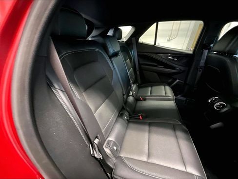 Used 2024 Chevrolet Blazer EV LT AWD/4WD image 16