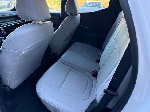 New 2026 Hyundai Santa Cruz SEL FWD image 17