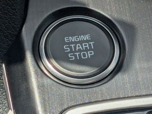 New 2026 Kia Sportage LX w/ LX Convenience Package FWD image 29