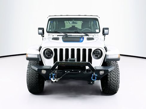Used 2023 Jeep Wrangler Unlimited Rubicon 4xe AWD/4WD image 2