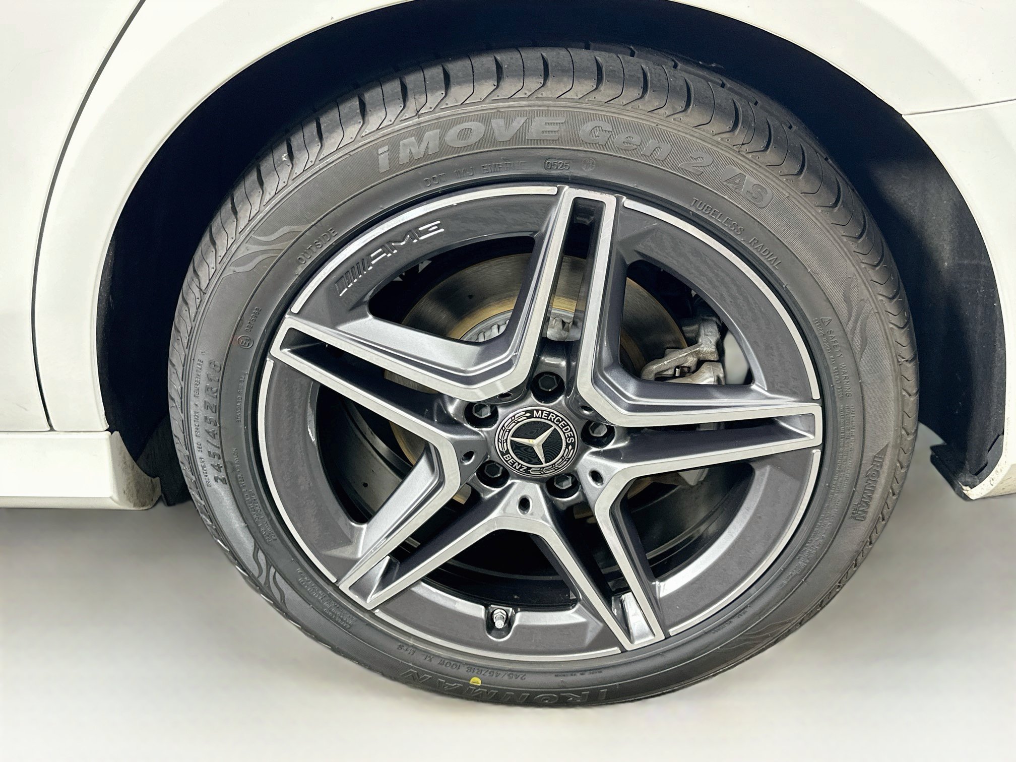 Used 2023 Mercedes-Benz E 350 4MATIC Sedan image 11