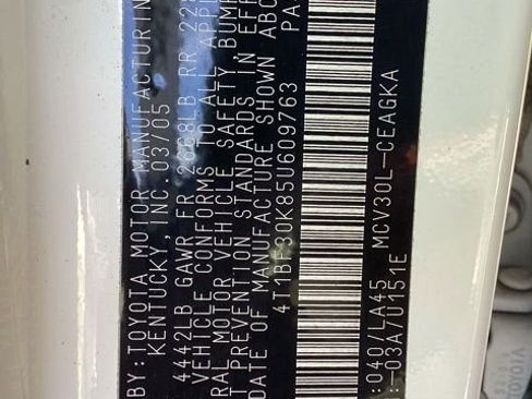 Used 2005 Toyota Camry LE FWD image 25