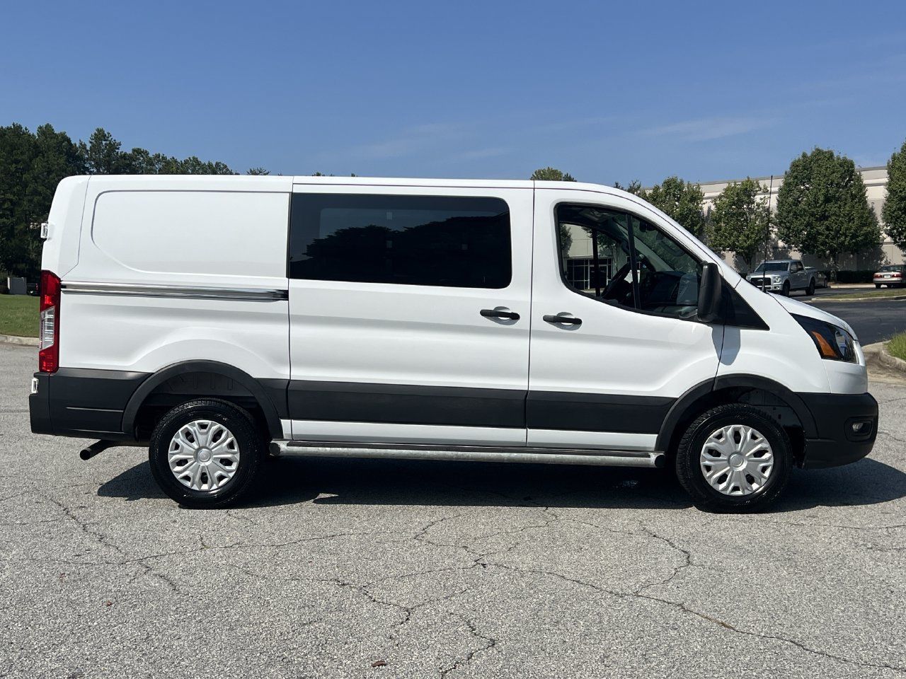 Used 2025 Ford Transit 250 Low Roof w/ Exterior Upgrade Package RWD image 25