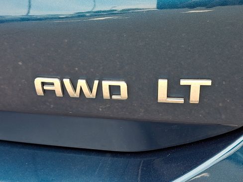 Used 2020 Chevrolet Equinox LT AWD/4WD image 30