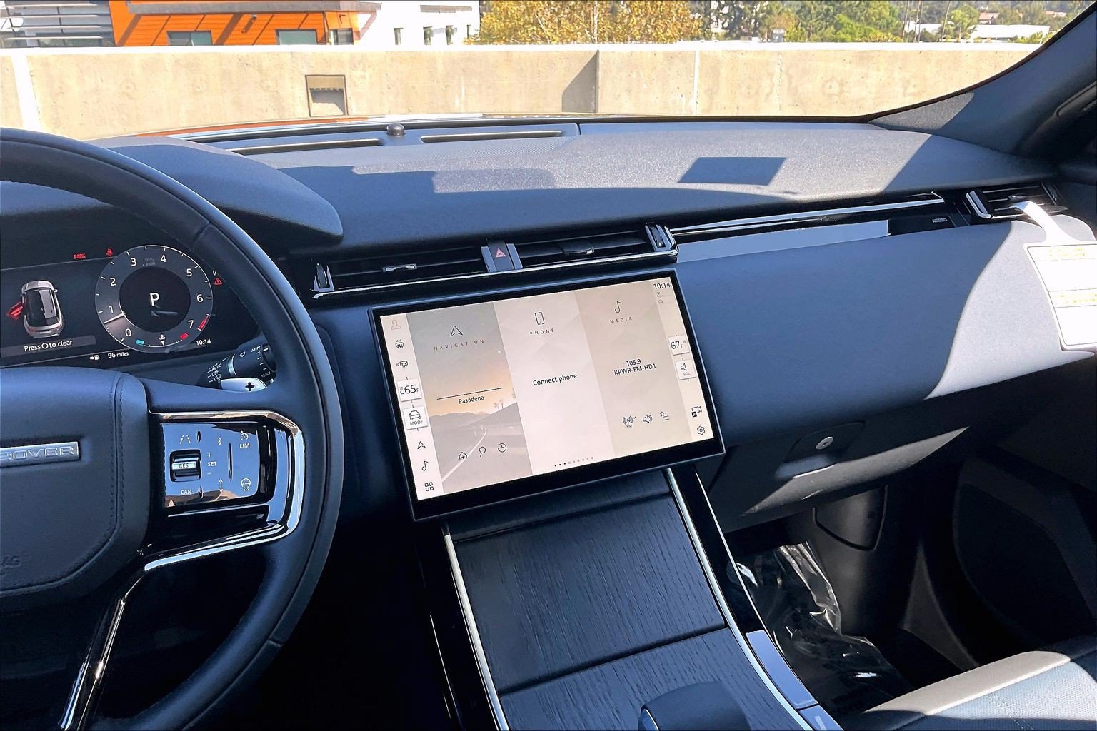 New 2026 Land Rover Range Rover Velar S AWD/4WD image 11