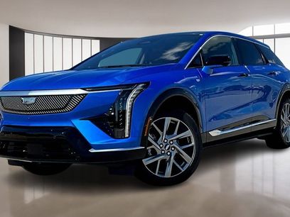 New 2026 Cadillac Optiq Luxury 1