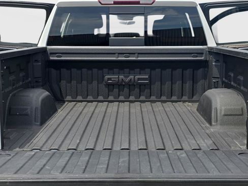 Used 2023 GMC Sierra 1500 Elevation w/ Preferred Package AWD/4WD image 28