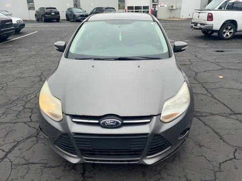 Used 2013 Ford Focus SE image 2