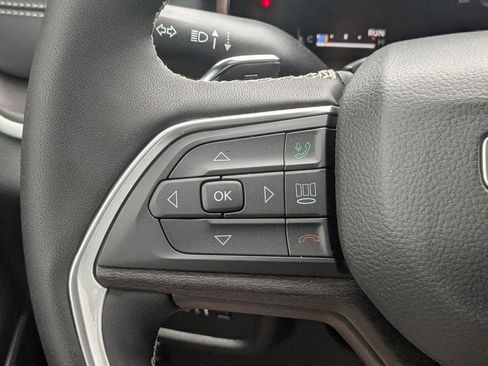 New 2026 Jeep Grand Cherokee L Limited AWD/4WD image 18