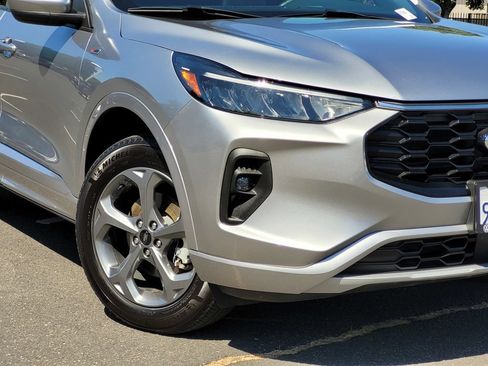 Used 2024 Ford Escape ST-Line Select AWD/4WD image 4