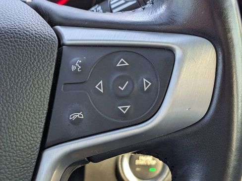 Used 2019 GMC Terrain SLT w/ LPO, Floor Liner Package image 26