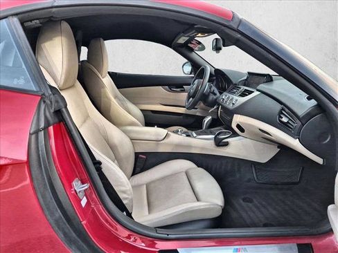 Used 2014 BMW Z4 sDrive28i RWD image 17