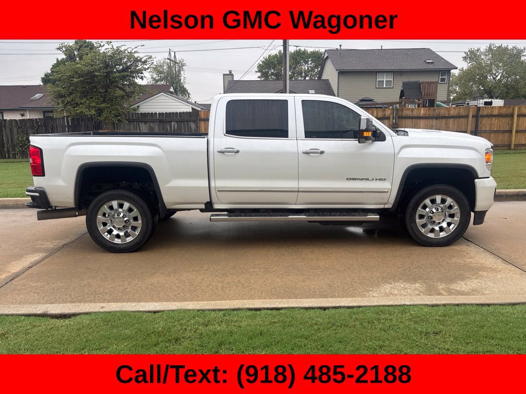 Used 2018 GMC Sierra 2500 Denali w/ Duramax Plus Package AWD/4WD image 4