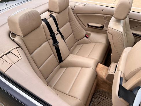Used 2006 BMW 325Ci Convertible RWD image 24