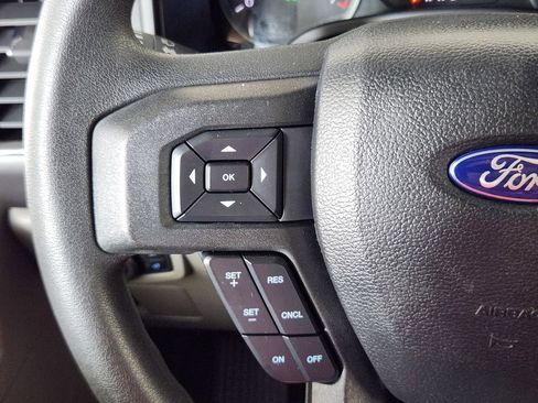 Used 2018 Ford F150 XLT AWD/4WD image 18
