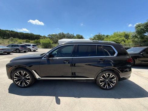 Used 2026 BMW X7 xDrive40i AWD/4WD image 2