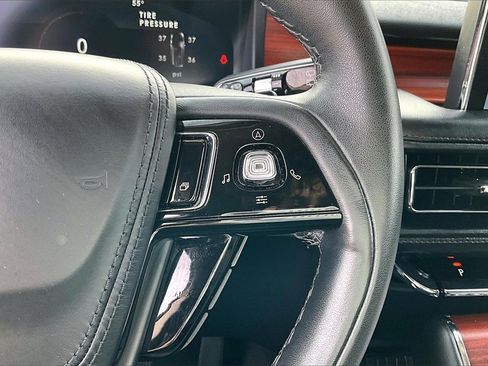 Used 2024 Lincoln Aviator Reserve image 19