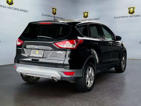 Used 2016 Ford Escape SE image 4