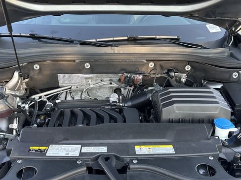 Used 2023 Volkswagen Atlas SE AWD/4WD image 35