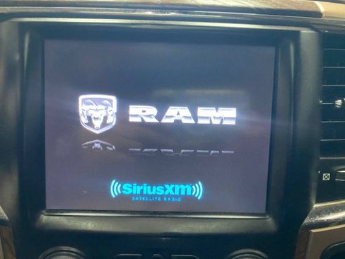 Used 2014 RAM 2500 Longhorn w/ Convenience Group AWD/4WD image 34