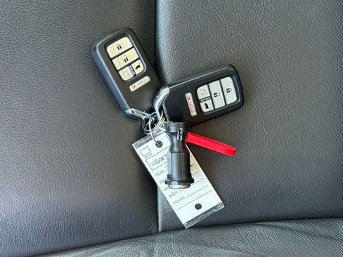 Used 2022 Honda Pilot Special Edition image 29