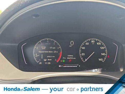 Used 2025 Honda Civic Sport image 18