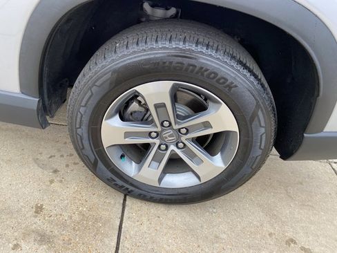 Used 2024 Honda Pilot EX-L image 29