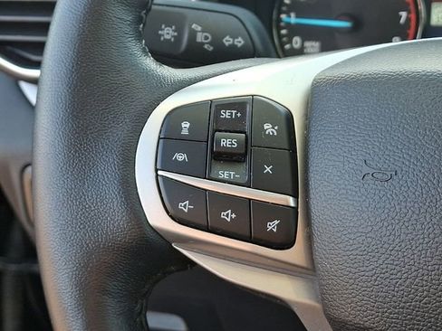 Used 2022 Ford Explorer XLT w/ Equipment Group 202A image 26