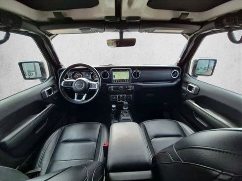 Used 2022 Jeep Gladiator Overland w/ Popular Equipment Package AWD/4WD image 17