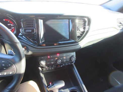 Used 2022 Dodge Durango GT image 9