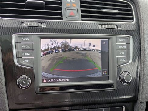 Used 2016 Volkswagen GTI SE w/ Lighting Package (SEL) image 21