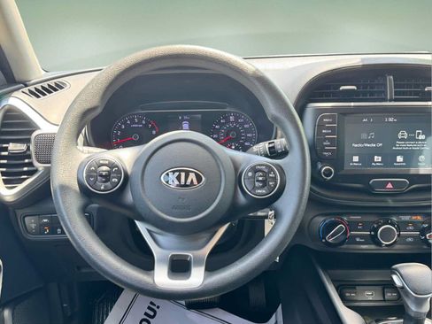 Used 2021 Kia Soul S FWD image 18
