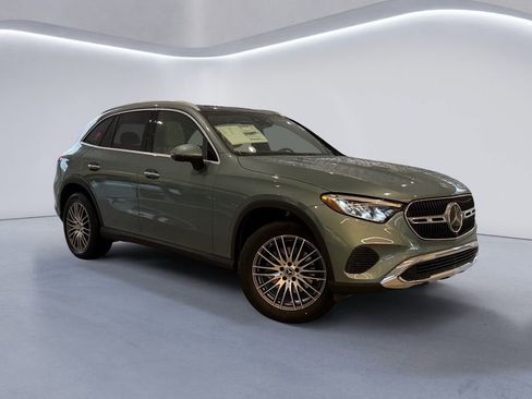 New 2026 Mercedes-Benz GLC 300 4MATIC image 2