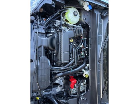 New 2025 Ford Maverick XLT w/ XLT Luxury Package image 35