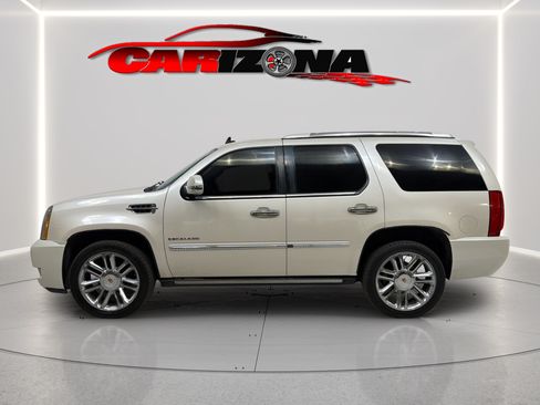Used 2013 Cadillac Escalade Platinum AWD/4WD image 5