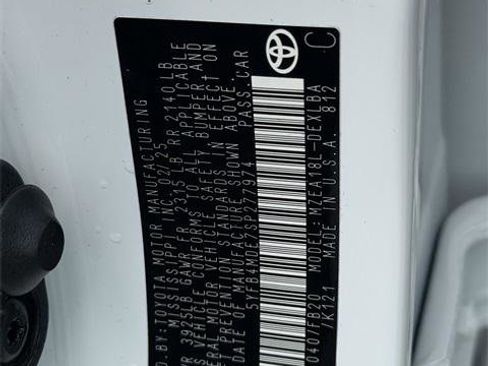 Certified 2025 Toyota Corolla LE image 25