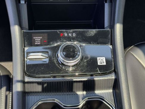 Used 2026 Jeep Grand Cherokee Limited w/ Limited Altitude Package AWD/4WD image 27