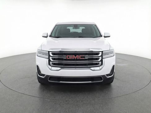 Used 2023 GMC Acadia SLT FWD image 2