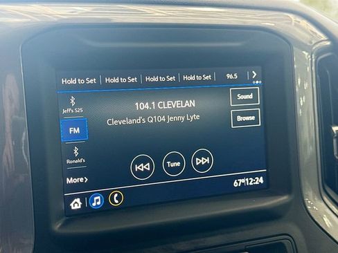 Used 2021 GMC Sierra 2500 4x4 Double Cab w/ Gooseneck/5TH Wheel Package image 15