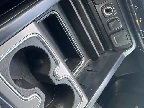 Used 2015 GMC Sierra 1500 SLT image 30