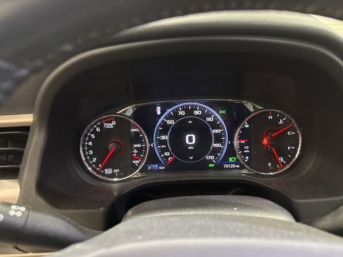 Used 2021 GMC Acadia Denali w/ Denali Ultimate Package image 10