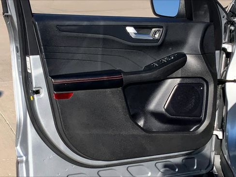 Used 2024 Ford Escape ST-Line image 20