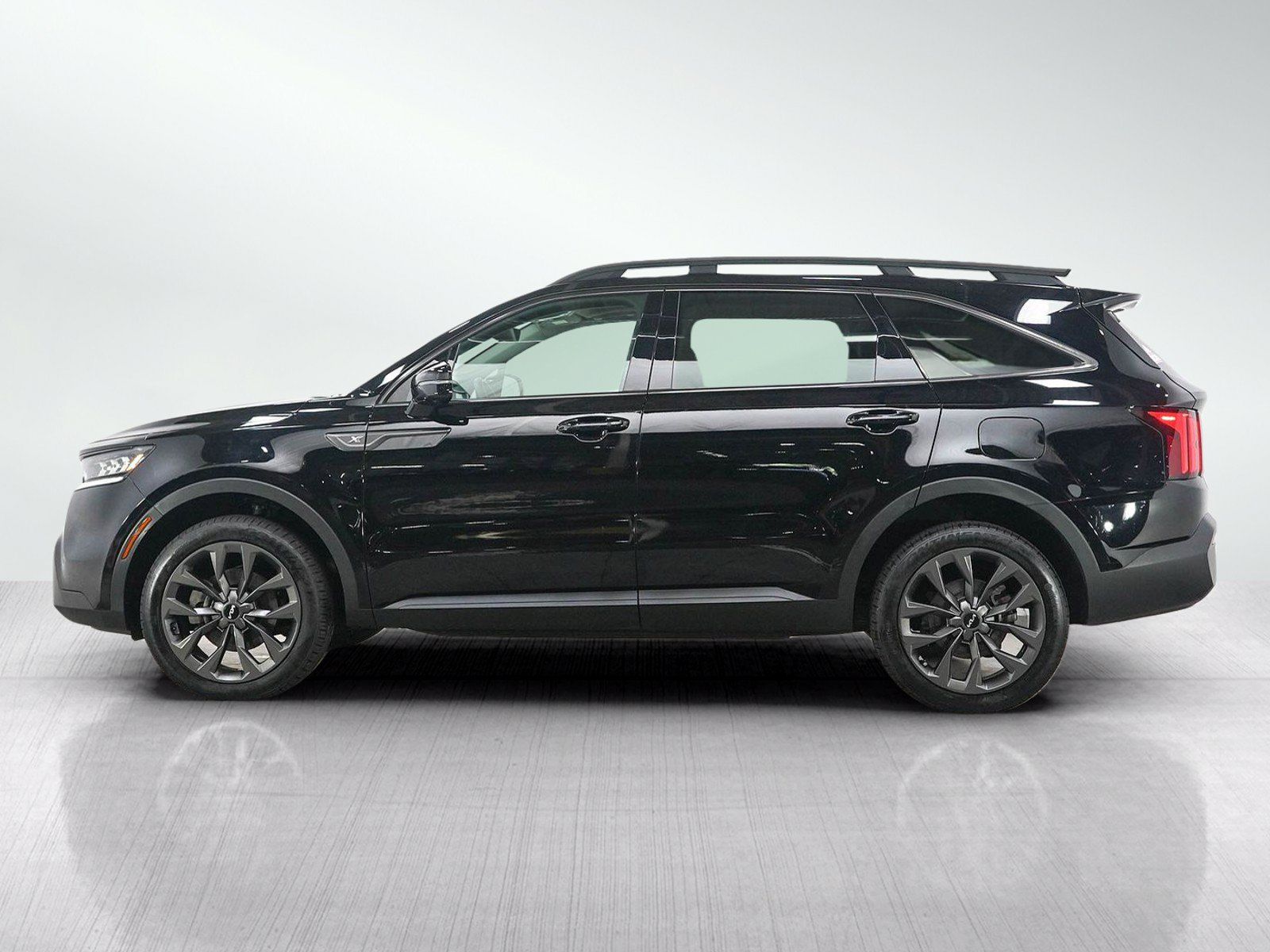 Used 2023 Kia Sorento SX Prestige AWD/4WD image 2