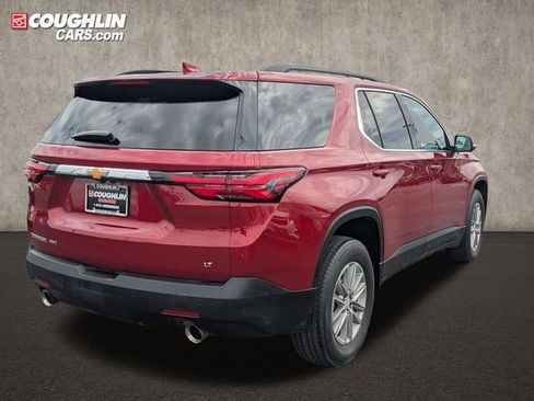 Used 2022 Chevrolet Traverse LT AWD/4WD image 7
