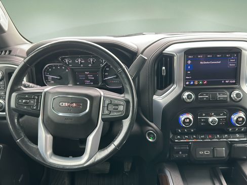 Used 2019 GMC Sierra 1500 SLT w/ SLT Premium Plus Package AWD/4WD image 15