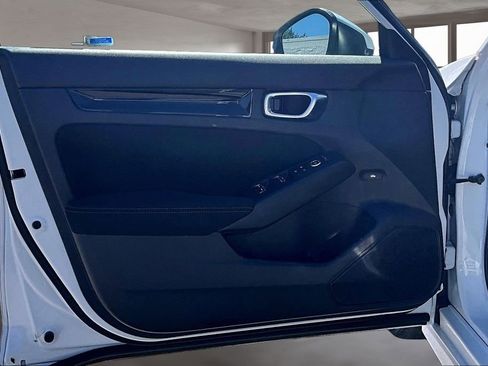 Used 2022 Honda Civic EX image 24