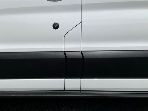 New 2026 Ford Transit 250 148 Medium Roof image 11