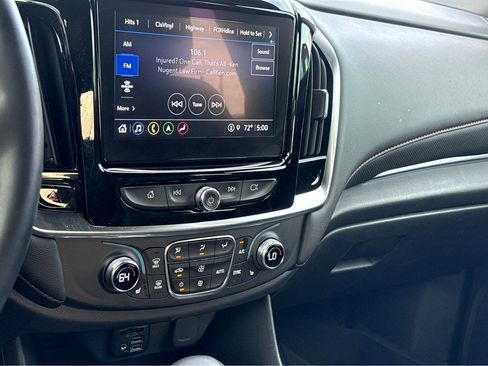 Used 2023 Chevrolet Traverse RS image 12