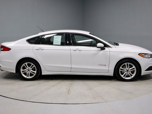 Certified 2018 Ford Fusion S image 8